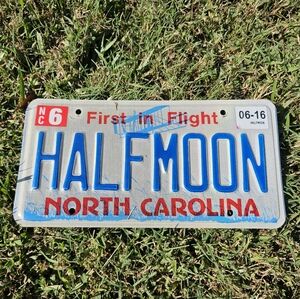 North Carolina Personalized "HALFMOON" License Plate Expired June 2016